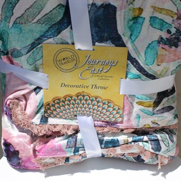 World Traveler Designer Luxury Throw Blanket 50 in X 60 in Maximalist Boho Style - Picture 11 of 15